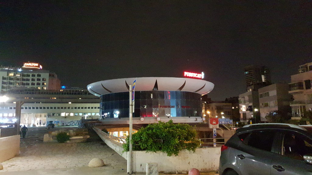 כיכר אתרים הסמוך למלון הרודס תל אביב