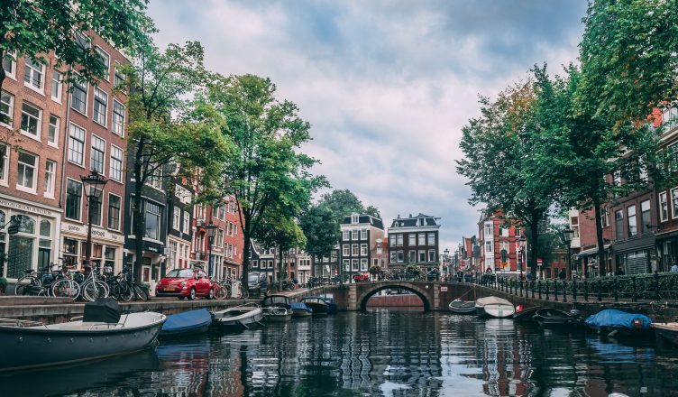 מה יש לעשות באמסטרדם מה יש לעשות בהולנד